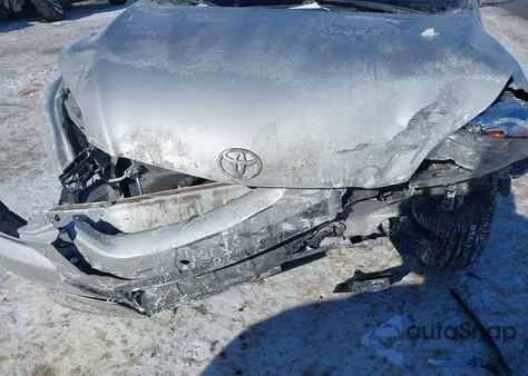 2010 Toyota Matrix z USA, uszkodzony, nr VIN 2T1KU4EE0AC300881